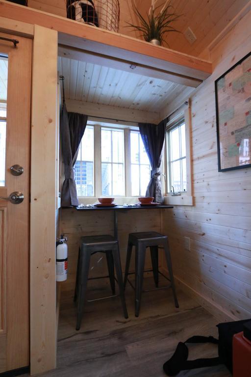 Verde Valley Tiny House 17 Котънууд Екстериор снимка